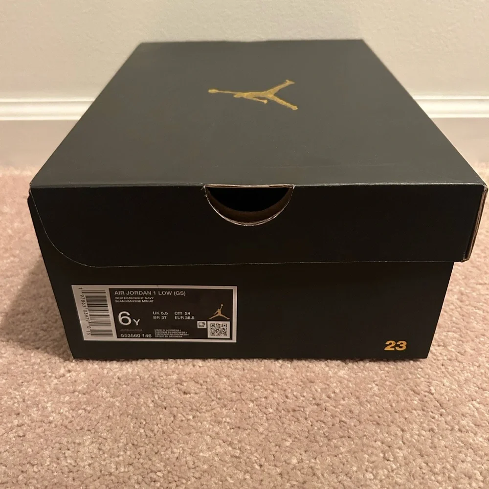 Nike Kids Air Jordan 1 Low White, Gray and Navy Size 6 kids - Picture 7 of 7